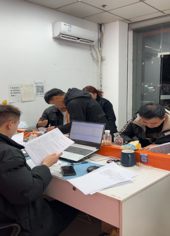 天下行:买车年底迎高峰 二手车更受青睐 天下行:买车年底迎高峰 二手车更受青睐